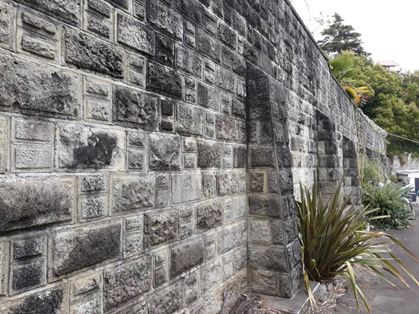 Napier-Prison-Tours-Retaining-walls